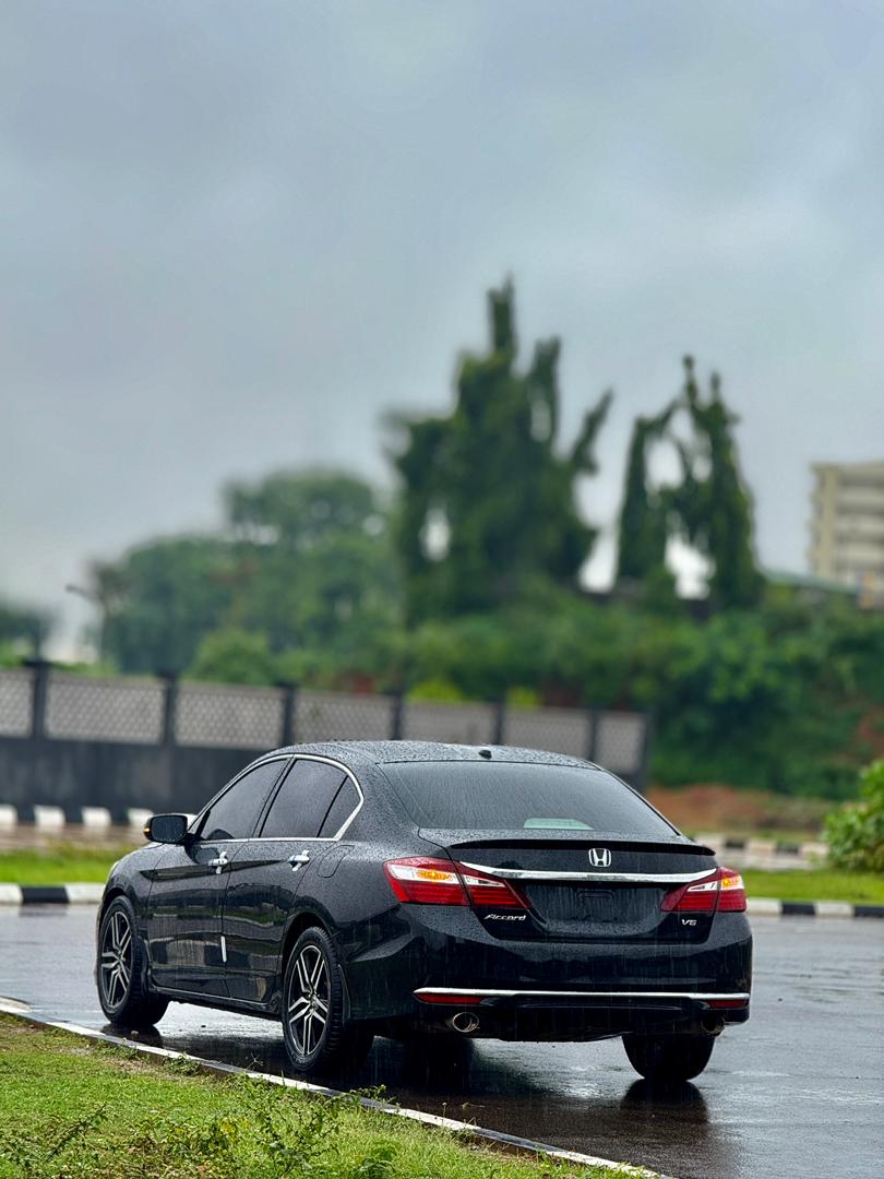 CarsConnectNG's tweet photo. 🤳  HONDA ACCORD EXL V6 
◐➖➖➖➖➖➖➖➖➖◑ 
✨ Fullest Option 
◐ Year: 2014 ↑2016Model
◐ Status: Toks Standard 
◐ Duty: Fully Paid
◐ Price: ₦11.6M 💥..negotiable
◐ Location:Abuja   🇳🇬 🌎

☎/ 📩 : 08068278079
🇳🇬Nationwide Delivery ✈🏠
Pls Rtw🙏#CarsConnect #NG #ALj https://t.co/PydoXxv52m