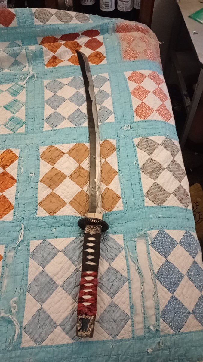 Df_Makes5544's tweet photo. I made this katana for my coworker!
#blacksmith #katana https://t.co/iAQpR81MkG