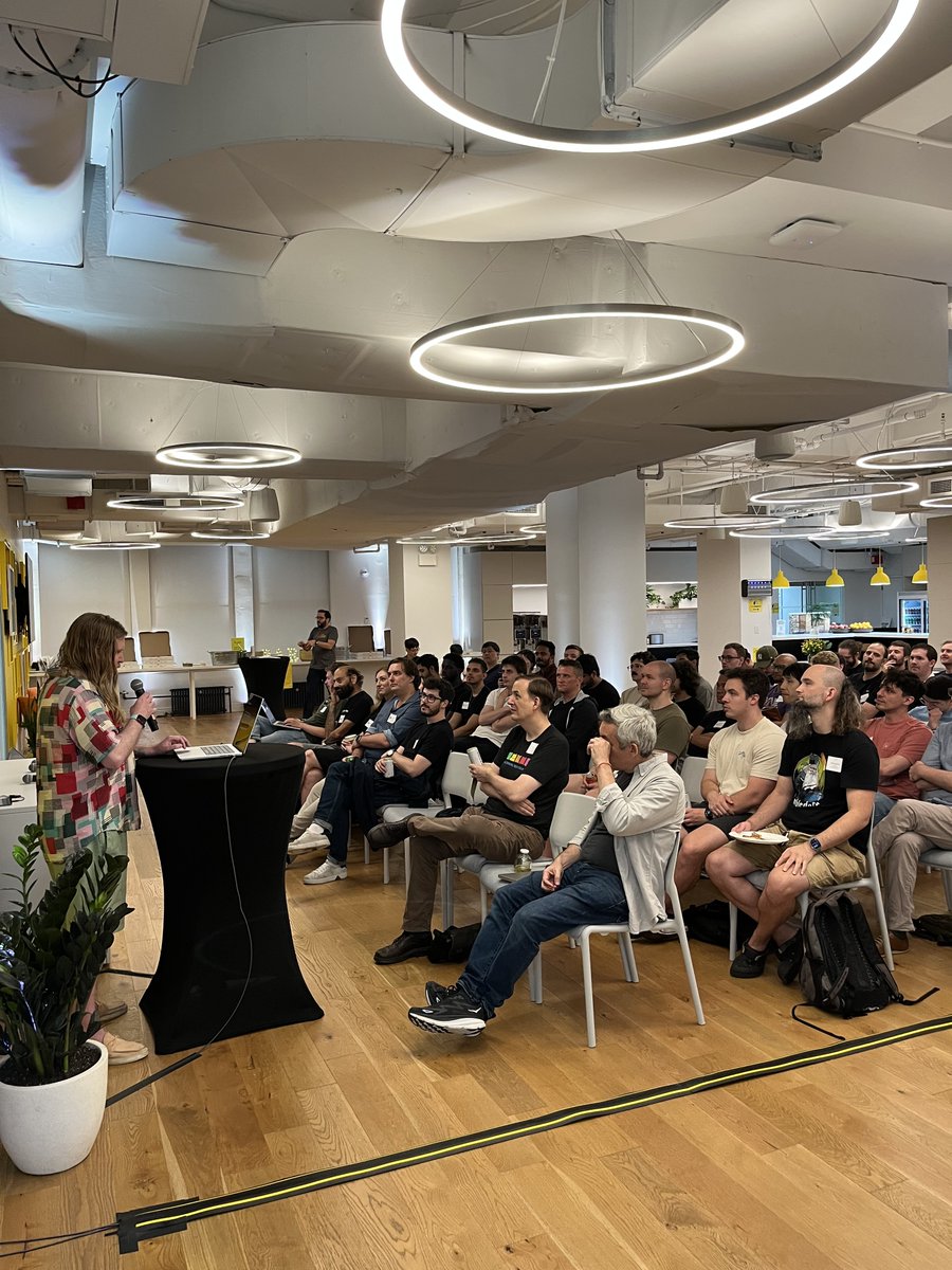 iOSoho's tweet image. 🌟 Thank you to @Snap for hosting and all speakers for their great talks at last night’s iOSoho Meetup!
📸 Check out our photos &amp;amp; share yours by tagging us!
🎥 Recordings will be ready in 1–2 weeks—stay tuned for updates!
#iOSoho #NYCMeetup