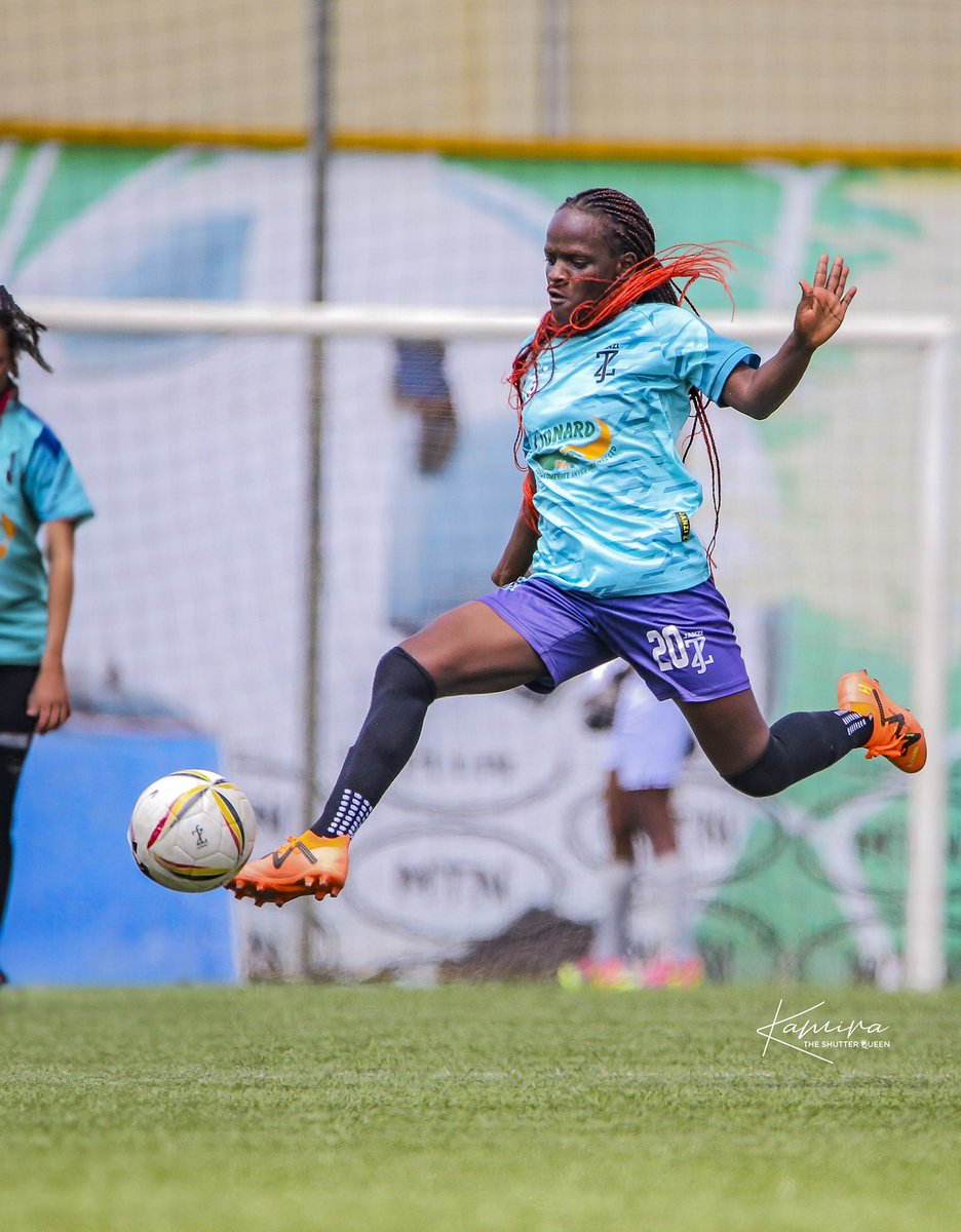 Egypt's Al Ahly fcW have expressed their interest in signing Kampala Queens forward Zainah Nandede.
Club to Club negotiations still going On with <a href="/FcKampala/">KAMPALA QUEENS FC</a>
Phoenix Marrakech (Morocco)  &amp; Simba Queens (TZ) are other clubs in the race for the Crested Cranes winger
#NSLMEDIAUG