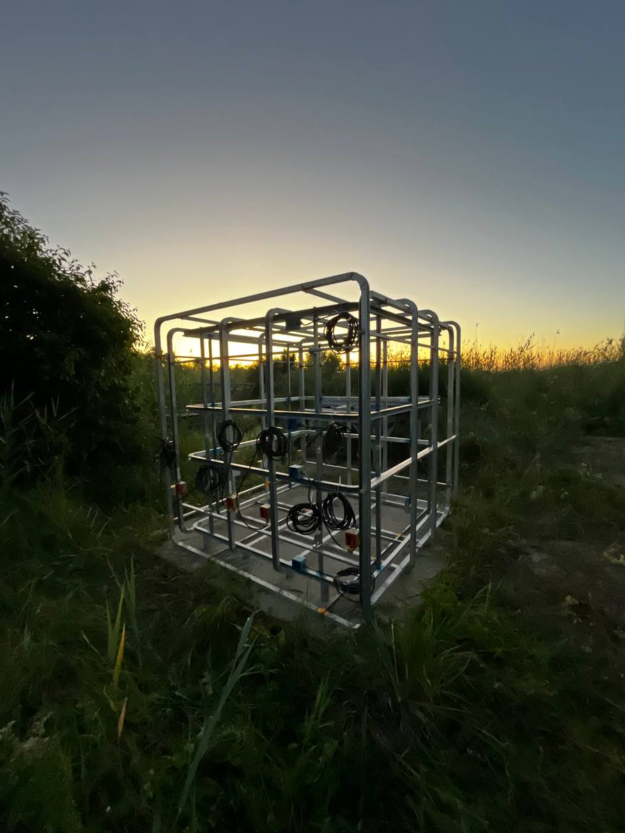 RybAnimNavGroup's tweet image. The magnetic coils are ready for #navigation experiments on migratory #songbirds. #CuronianSpit #Rybachy