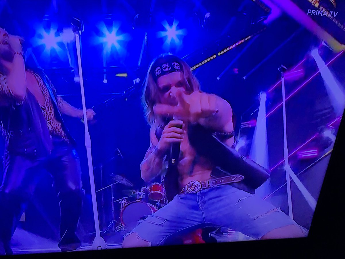 Che pezzone!!! 
Sempre bravissimo <a href="/TCavicchini/">TimothyCavicchini</a>  #LikeAStar 🤟🏻🤟🏻