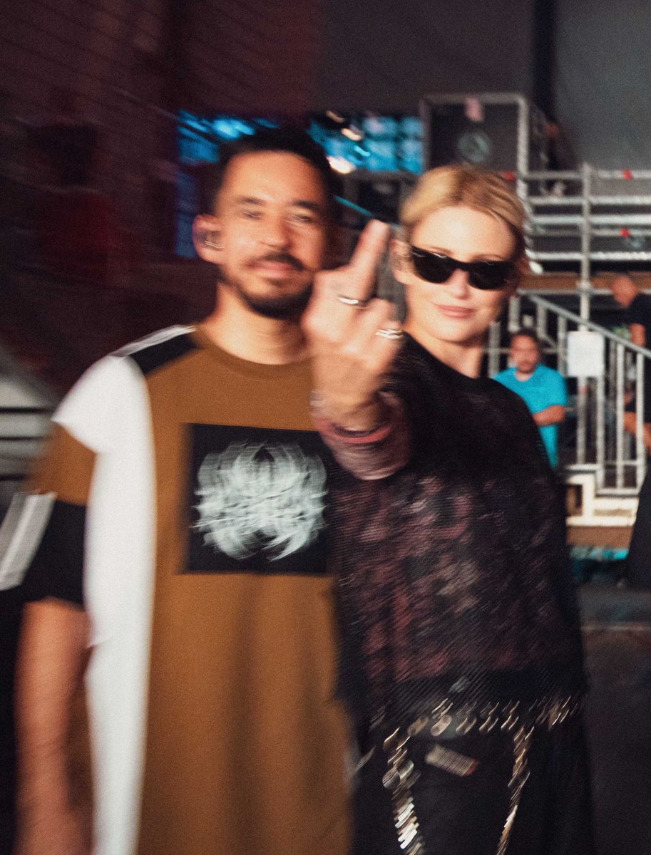 JessMunsonQuinn's tweet image. Brother and his annoying little sister