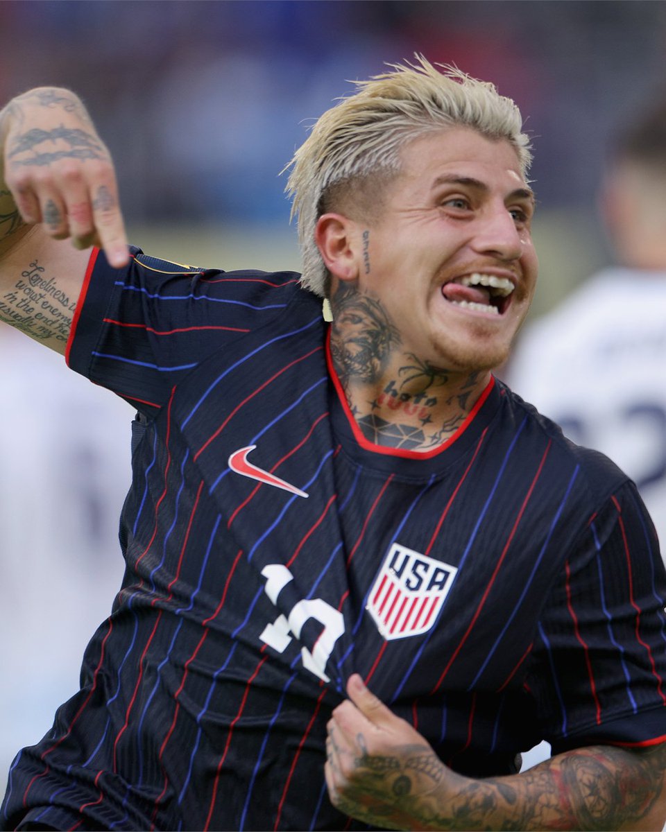 thesoccerdon's tweet image. Wishing the @USMNT the very best of luck in the Gold Cup semi-finals!
All of us at @MLS are behind you—bring it home! 💪🏆
#USMNT #GoldCup #AllForOne