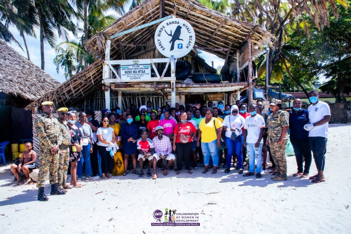 Awesti Rita (@ritajoh56368711) on Twitter photo As <a href="/AkiliDada/">Akili Dada</a> BEA, I had the privilege to engage participants in a conversation on the role of marine in creating sustainable livelihoods, during a beach clean-up activity organized @CWID at Nyali Beach.
#KBEST
#BEAmbassadors
#NikoSetnaTVET
#WomenInBlueEconomy
#AfricanWomenLead As <a href="/AkiliDada/">Akili Dada</a> BEA, I had the privilege to engage participants in a conversation on the role of marine in creating sustainable livelihoods, during a beach clean-up activity organized @CWID at Nyali Beach.
#KBEST
#BEAmbassadors
#NikoSetnaTVET
#WomenInBlueEconomy
#AfricanWomenLead