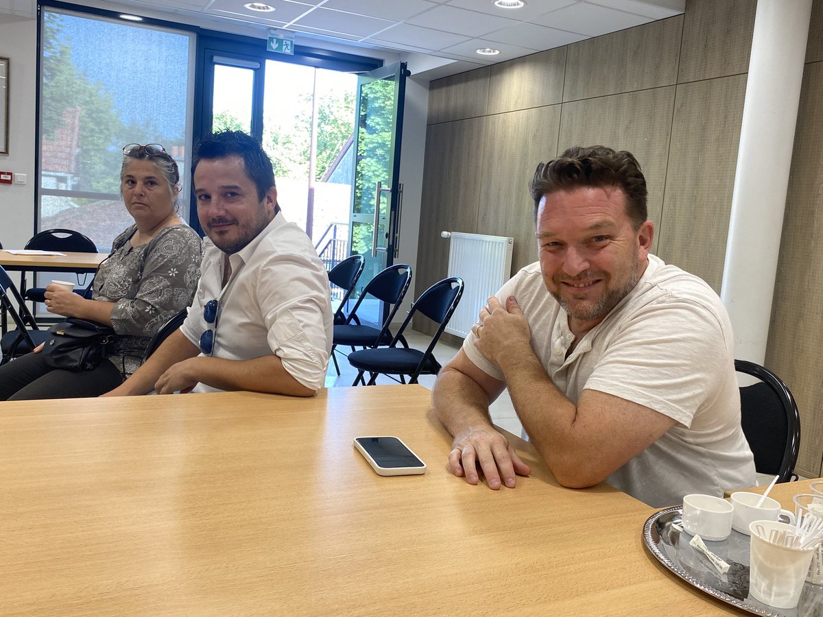 PKuchly57's tweet photo. Visite de la mairie et de commerces à #Meriel 
Bravo à #Jerome_FRANCOIS et son équipe de la mairie et aux commerçants pour leur dynamisme et merci pour l’accueil. 

@CCI_95 @CCI_Paris_IdF @ccifrance https://t.co/boELqT7ygo