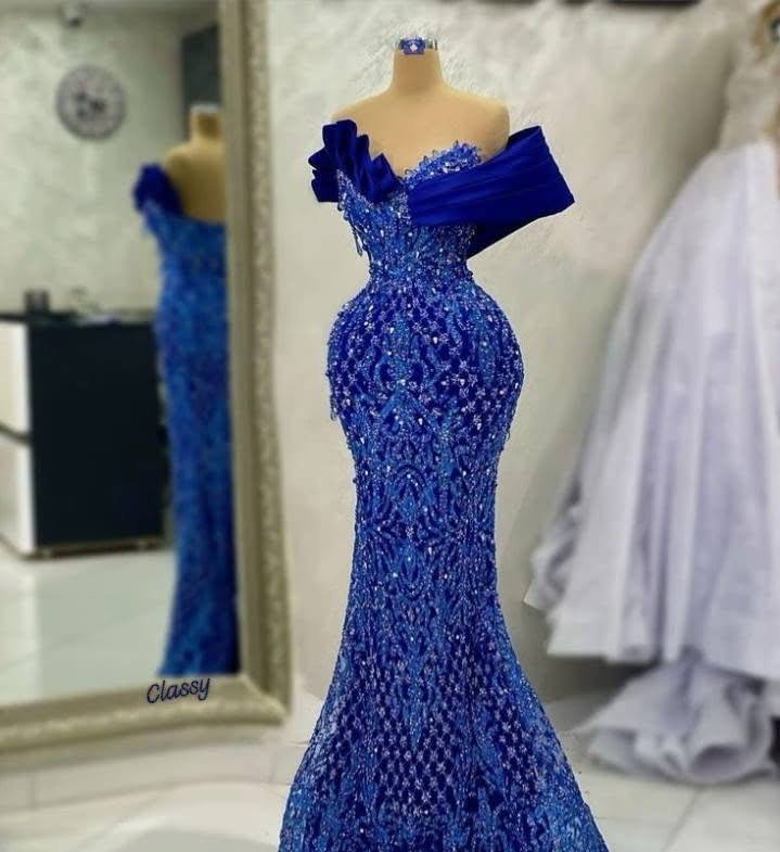 shirojinsei1's tweet image. To bring about change, you must not be afraid to take the first step. We will fail when we fail to try. "Make your orders now lol😍