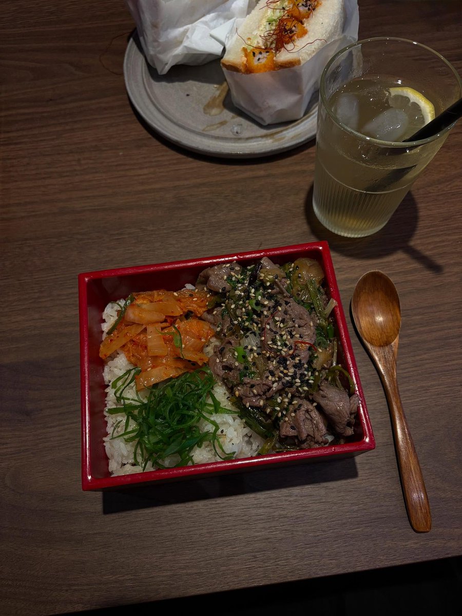 Pranav_1301's tweet photo. Found a new dining place 🍱🫶🏻🥢 https://t.co/uC6l5rfpUU