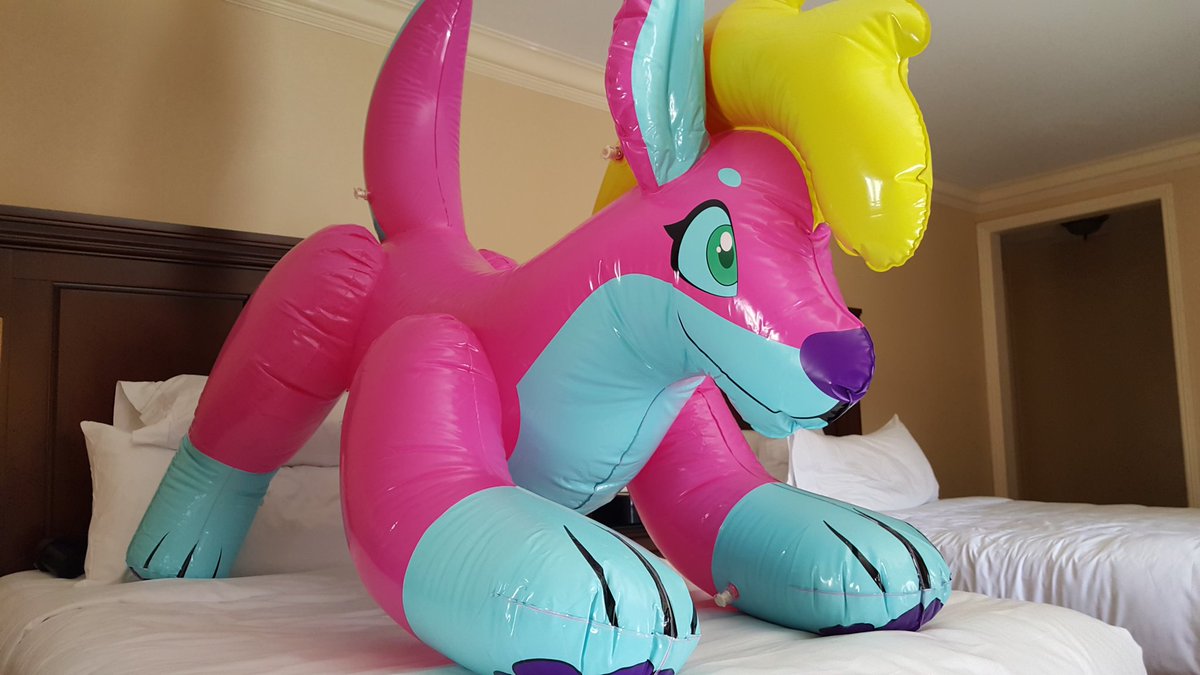 Sofi has arrived!

Came in a day early to beat the rush.