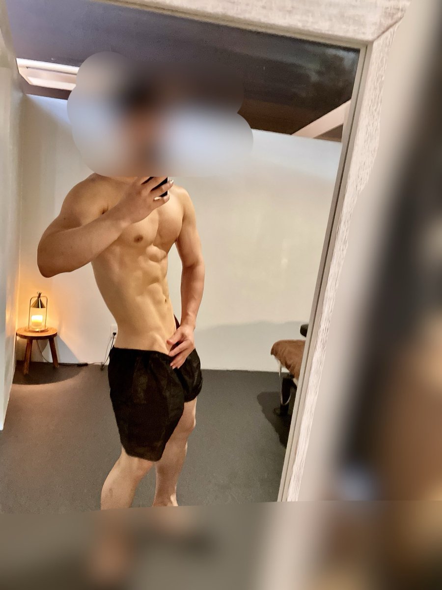 おはようございます！
リポスト数で競ってます
リポストしてくれると非常に嬉しいです🙇‍♂️

If you like this post, please consider reposting 🙏

#WINZONEベストボディコンテスト