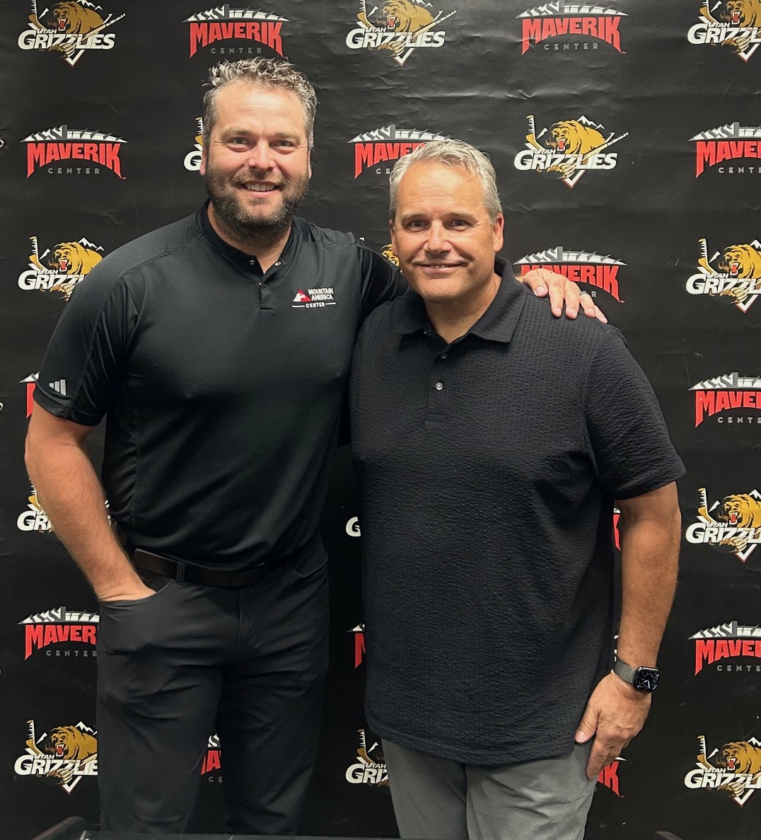 NCDCJrHockey's tweet photo. Big #USPHLInThePros news recently, as the @spudkings' John Becanic became Head Coach of the @UtahGrizzlies, and the Spud Kings' General Manager Erik Hudson will take on the same role with the Grizzlies for 2025-26. 

Both men will remain in their same roles with the Spud Kings (where Becanic is Director of Player Development). Best of luck to both in their new jobs with the Grizzlies in 2025-26!

Full Story:
https://t.co/Pf0qaCSly1