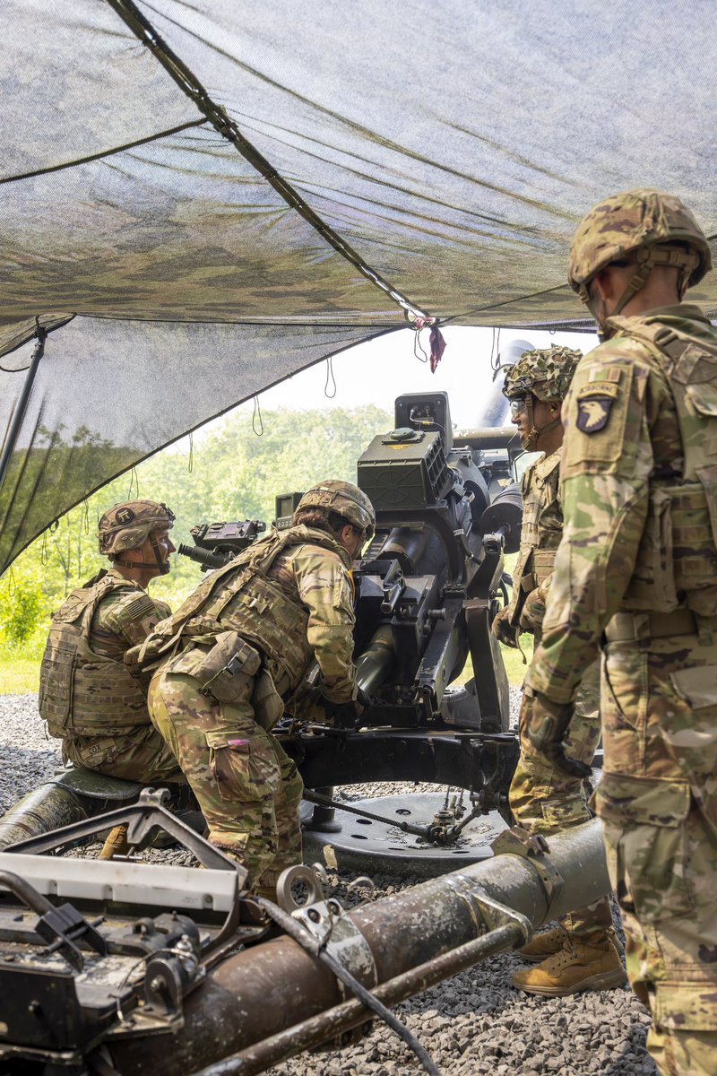 WestPoint_USMA's tweet image. 🎯 “Adjust fire, over.”
Cadets put their skills to the test with Call for Fire training—learning how to coordinate indirect fire support with speed, accuracy, and control.
“Fire for effect — Cadets are on target.”🔥