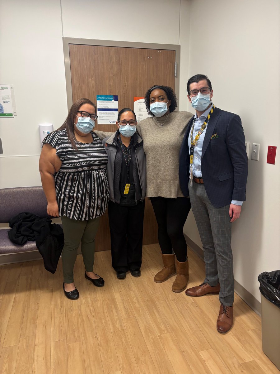 UnivTransplant's tweet image. After 3 years battling pulmonary fibrosis, Eva received a life-saving lung transplant @UnivHealthSA—just 2 days before her birthday.
“I felt like I had a family here,” she shares.
Today, she’s thriving: traveling, making memories, and embracing her second chance. 💙