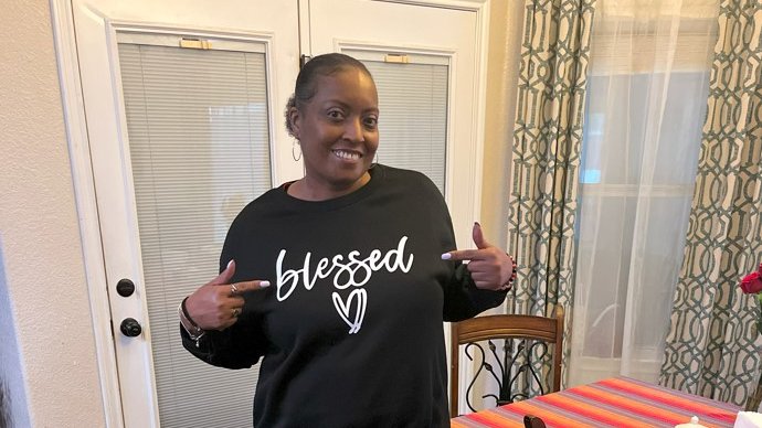 University Health Transplant Institute (@univtransplant) on Twitter photo After 3 years battling pulmonary fibrosis, Eva received a life-saving lung transplant <a href="/UnivHealthSA/">University Health</a>—just 2 days before her birthday.
“I felt like I had a family here,” she shares.
Today, she’s thriving: traveling, making memories, and embracing her second chance. 💙 After 3 years battling pulmonary fibrosis, Eva received a life-saving lung transplant <a href="/UnivHealthSA/">University Health</a>—just 2 days before her birthday.
“I felt like I had a family here,” she shares.
Today, she’s thriving: traveling, making memories, and embracing her second chance. 💙