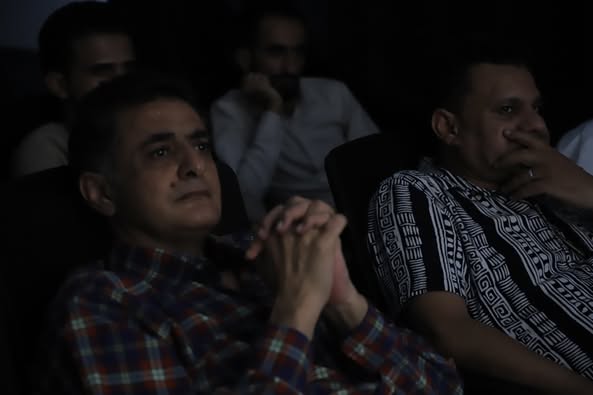 arneada0's tweet photo. دشنت اليوم "سينما الأربعاء" أول عروض شهر الموسيقى بفيلم "August Rush" الذي يحكي قصة طفل موهوب ومتشرد من أبوين موسيقيين يبحثان عنه.
هذه العروض المتخصصة تنظمها مؤسستا أرنيادا للتنمية الثقافية وبيت الصحافة في مقرهما بمدينة تعز.
#سينما_الأربعاء
#أرنيادا https://t.co/Yyv7wmPIVk