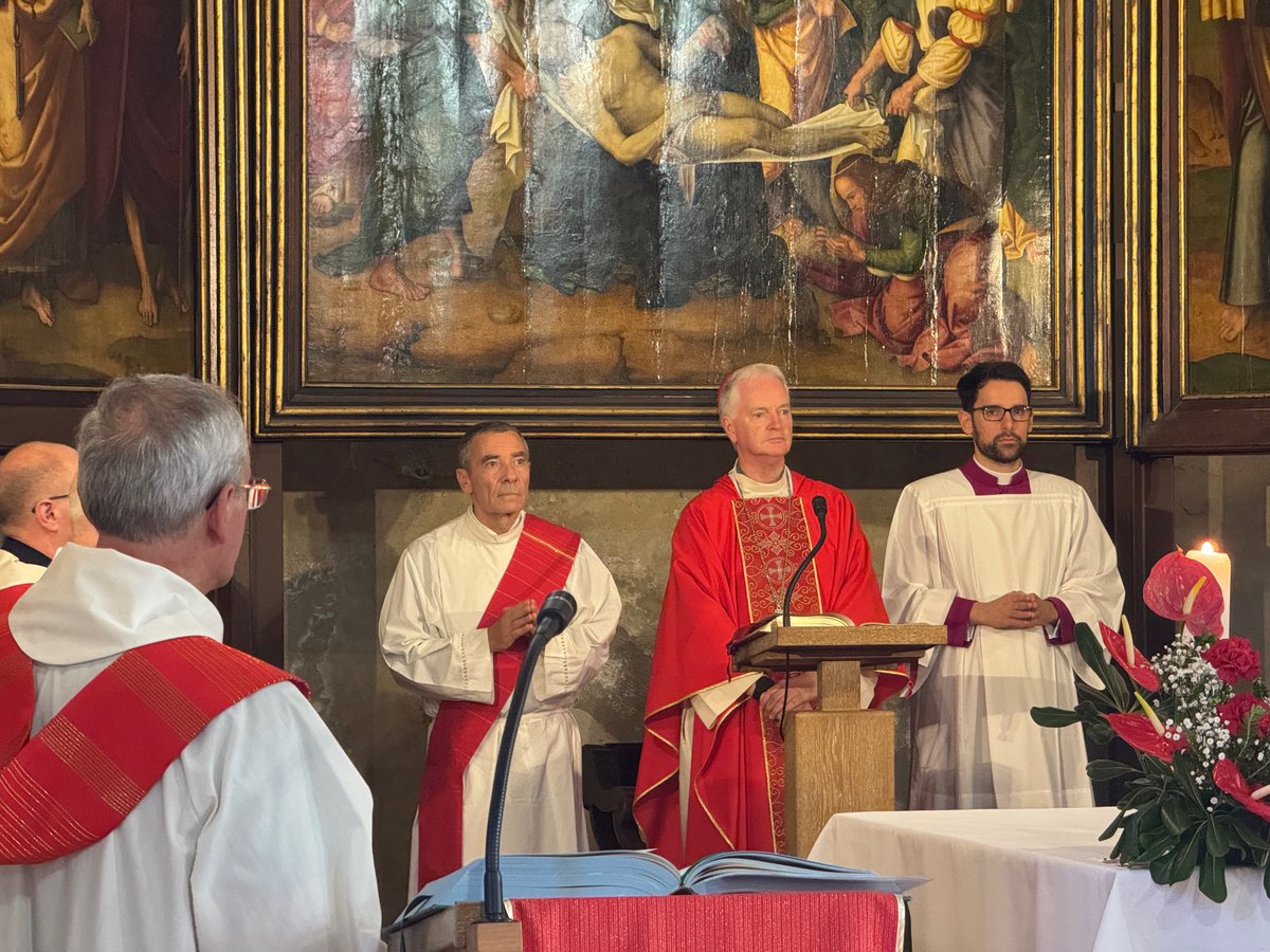 PMartyrum's tweet photo. Festività dei SS. Protomartiri Romani Lunedì 30 giugno 2025 Concelebrazione Eucaristica e solenne Processione nei viali dei giardini della Città del Vaticano https://t.co/k5P445e79w