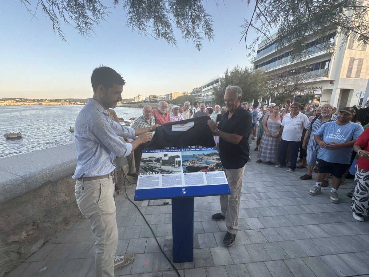 EscalaMunicipal's tweet photo. Imatges de la reobertura del passeig Lluís Albert després de les ibres, que ha comptat amb finançament Next Generation.
Els primers actes han comptat amb l’escola municipal de música El Gavià i amb la primera ballada de sardanes del cicle d’estiu, amb Els Montgrins. https://t.co/di4cjJKZup