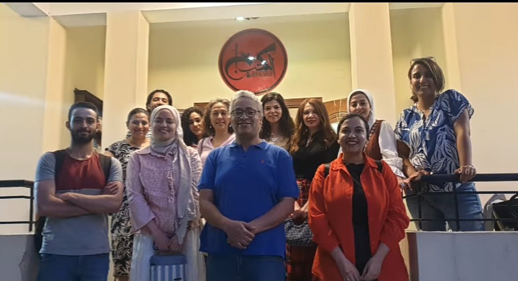 اليوم الأخير من ورشة التحرير الأدبي التي استمتعت بها وارجو أن أكون قد أفدت بقدر ما استفدت. 
شكرا للمشاركين الرائعين وشكرا للكتب خان.
تبدأ الورشة التالية يوم ١٤ يولية الجاري.