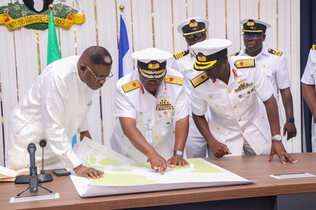 NHA_Nigeria's tweet photo. The Hydrographer of the Federation, Rear Admiral Ayo Olugbode on Tue 1 Jul 25, officially presented the Hydrographic, Geophysical and Geotechnical Report along with 3 new Navigational Charts for the proposed Bakassi Deep Seaport Project to the Cross River State Government. https://t.co/JCYgHgw6nO