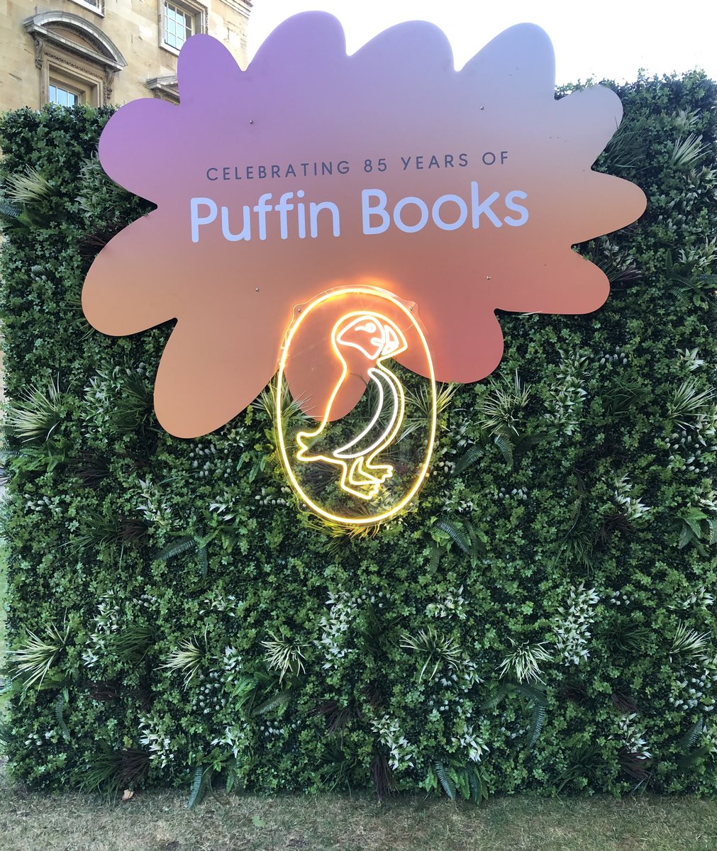 Bex Lindsay (@bexlindsay) on Twitter photo Big big thanks to <a href="/PuffinBooks/">PuffinBooks</a>, <a href="/ladybirdbooks/">Ladybird Books</a> and <a href="/PenguinUKBooks/">Penguin Books UK</a> for inviting me to their Summer Party! And for this beaut newly bound edition of Anne of Green Gables (choosing between that and Alice in Wonderland and Wind in the Willows was TOUGH) Big big thanks to <a href="/PuffinBooks/">PuffinBooks</a>, <a href="/ladybirdbooks/">Ladybird Books</a> and <a href="/PenguinUKBooks/">Penguin Books UK</a> for inviting me to their Summer Party! And for this beaut newly bound edition of Anne of Green Gables (choosing between that and Alice in Wonderland and Wind in the Willows was TOUGH)