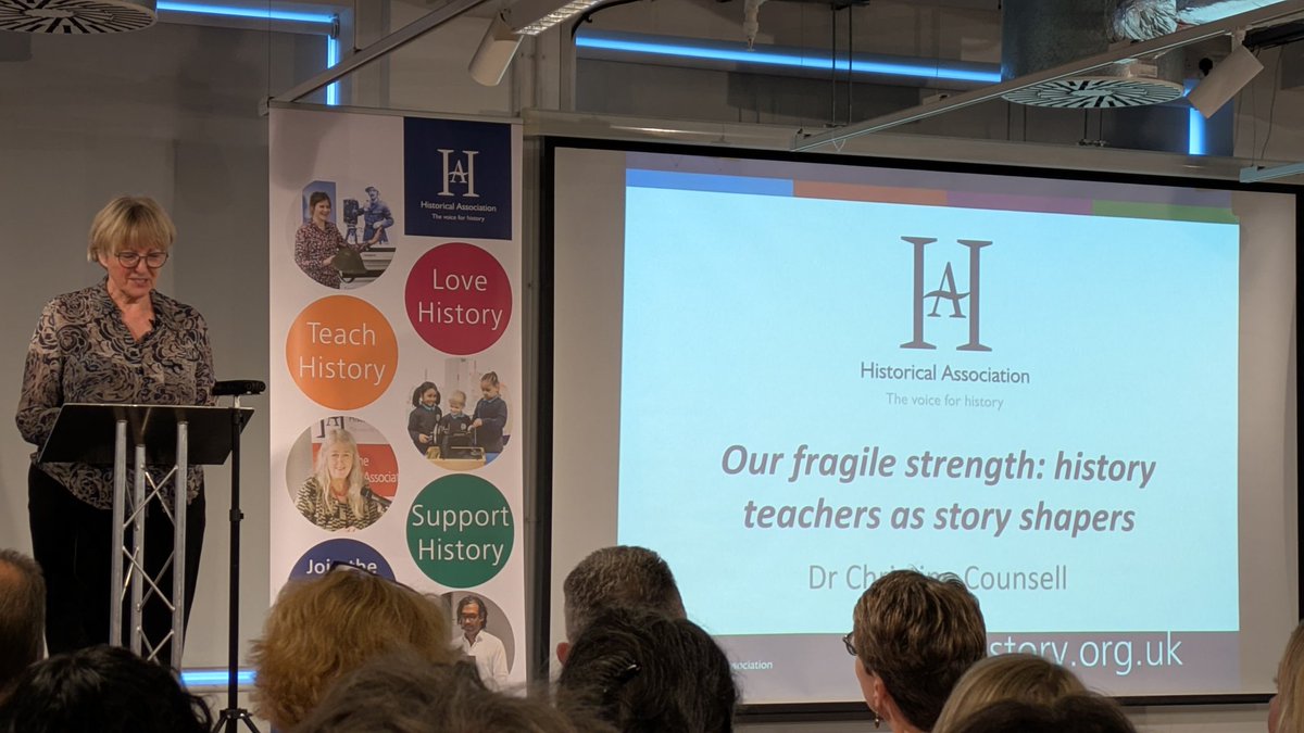 GoodfellowWill's tweet image. A lovely evening at the @histassoc awards. Brilliant to see @HL_History authors @catherinepriggs @michaeldoron David Hibbert and @lamb_heart_tea receive their honorary fellowships. Huge congrats to #ChangingHistoriesKS3 series ed @Counsell_C on her Medlicott Medal. A true legend!