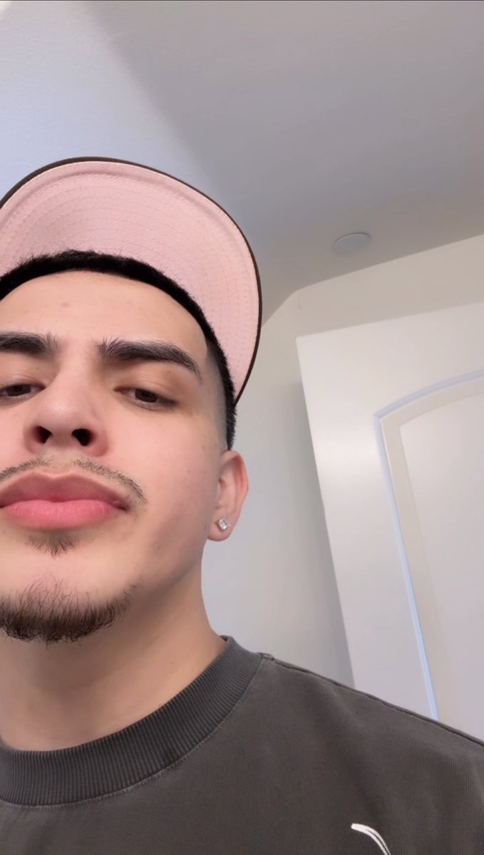 FTHUG0's tweet photo. 👋🏼 https://t.co/l9gYNJqeOj