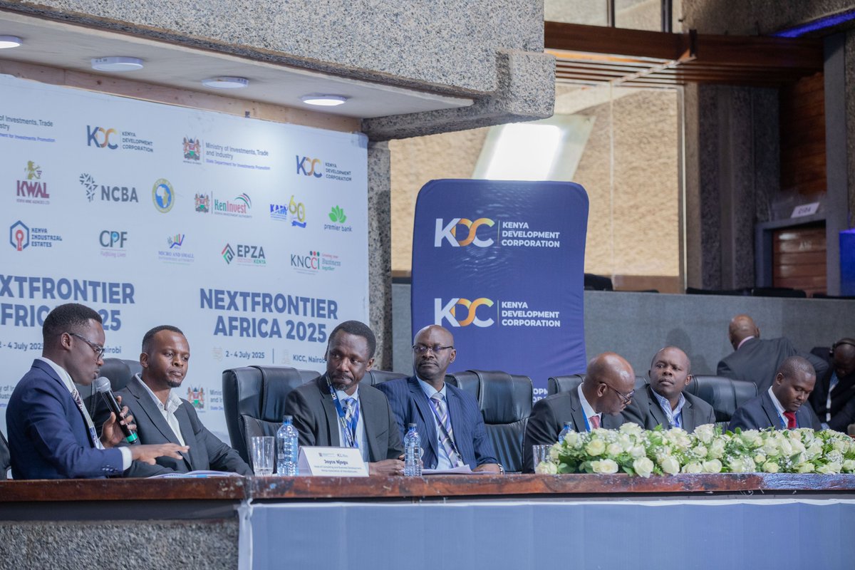 KDC_KE's tweet photo. #Panel2: Enabling a Supportive Environment for Sustainable Investments and Growth
Dialogue focused on unlocking sustainable investment opportunities for Kenya’s MSMEs, green enterprises, and smallholder farmers. Experts from the Institute of Economic Affairs, AFC, Kuli Ventures, KCB, and Gatsby Africa highlighted key barriers such as regulatory unpredictability, limited access to affordable finance, high production costs, and a heavy reliance on imports.
To address these challenges, their is need to strengthen blended finance models, expand de-risking instruments, and support innovation, especially in climate-smart agriculture and livestock value chains.
Kenya’s green finance taxonomy was identified as a critical step toward aligning investments with environmental, social, and governance (ESG) goals. The session concluded with a strong call for cross-sector collaboration and policy consistency to create an inclusive, resilient, and investment-ready economy. #NextFrontierExpo @Amicacs @Agri_FinanceKe
@MITIKenya @National_Bank @KCBInKenya @NCBABankKenya @SEZAuthority_ke @epzakenya
@IsuzuKenya @KIE_Kenya @KenInvest
@FocusCFS @IndustryKE @DrJumaMukhwana @ictdigitalke @Investment_Ke @GatsbyAfrica @MrNoahkipkemboi