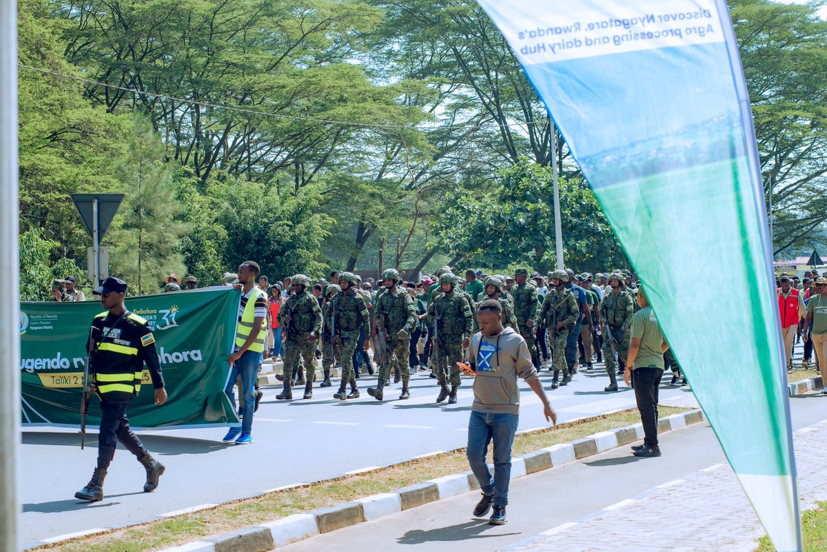 Foody_isready's tweet photo. @BoscoNyemazi An inspiring journey that reminds us where we came from and the price paid for our dignity. 🇷🇼
The footsteps of our heroes guide us to protect and build the Rwanda they fought for.
As youth we are standbye 
Gikoba twahakandagiye 🚶🚶

#Kwibohora31 
#LiberationWalk https://t.co/X6KwtoMX7B