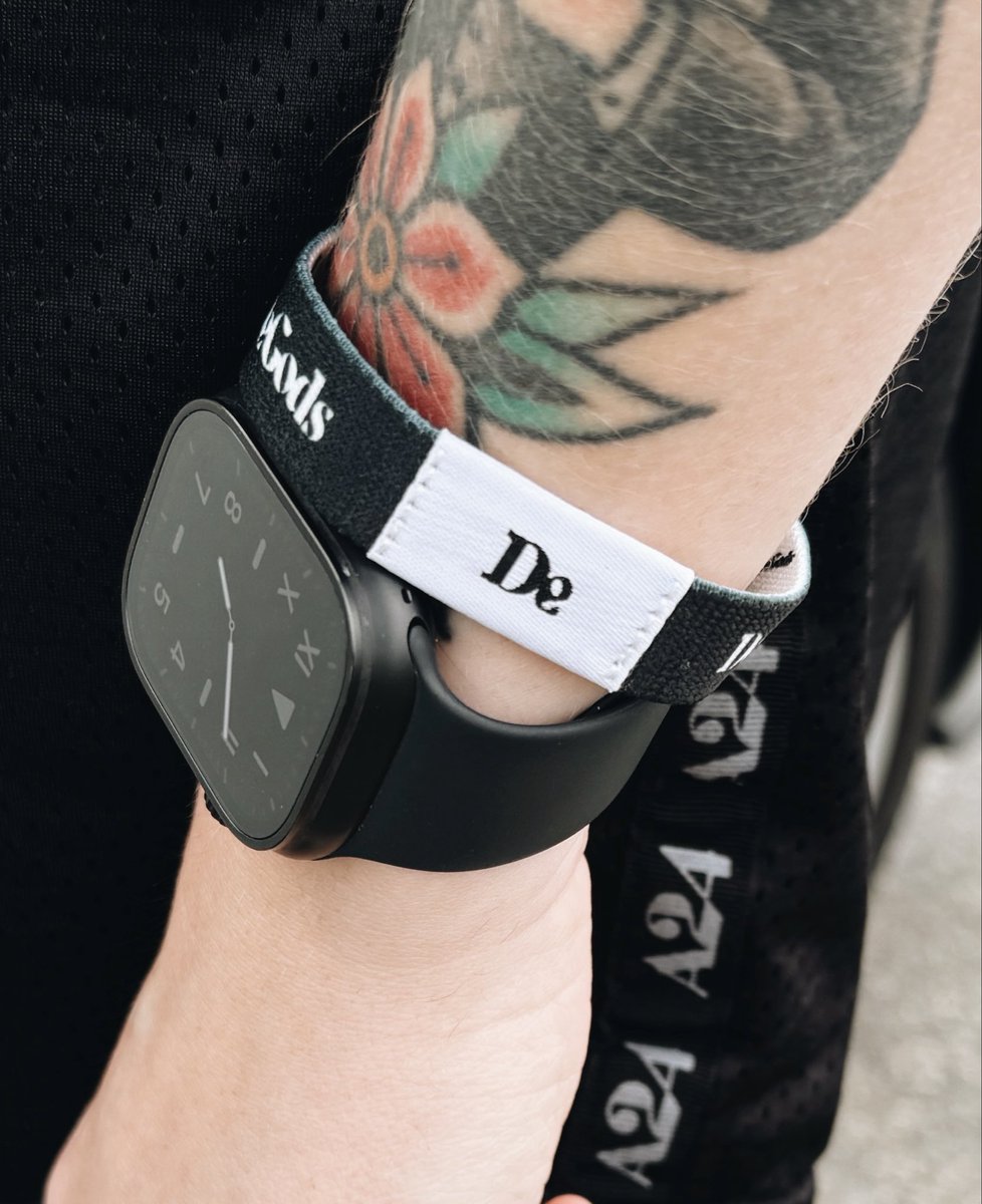 always rocking the <a href="/debands_xyz/">DeBands</a>