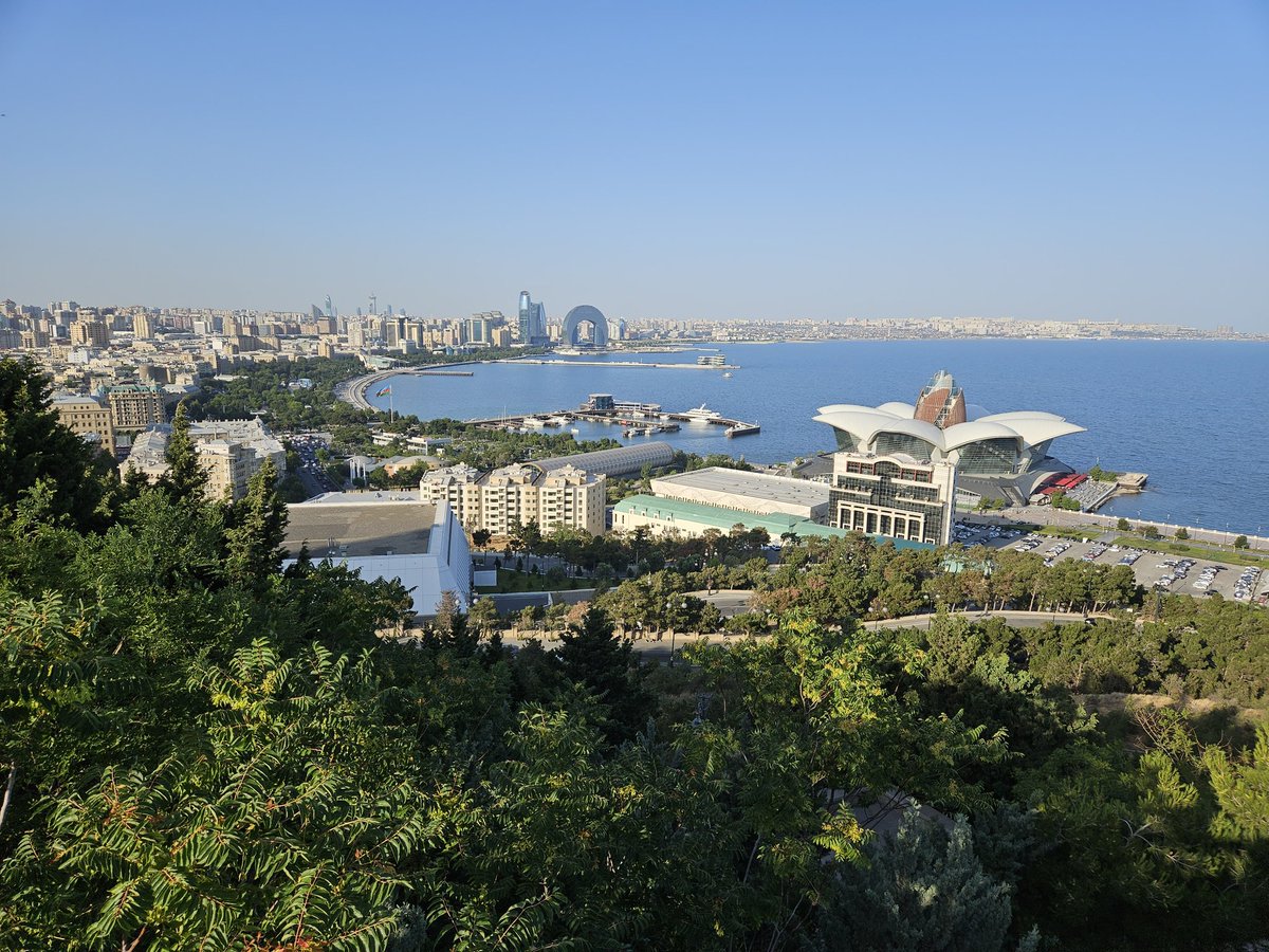 海外から秒スキャ、ポジションとる際の遅れがひどくて、トレードは無理！７月はその問題が生じないから、言い訳が出来ない。頑張ろう！