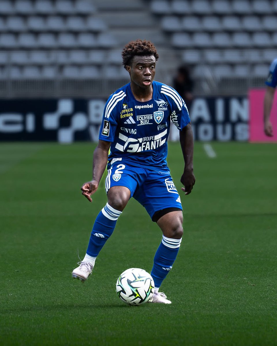 Quel jeune joueur ivoirien encore méconnu du grand public réalisera une grande carrière selon vous ? 🔎

On commence : Christ Ravynel Inao Oulaï 🌟🇨🇮