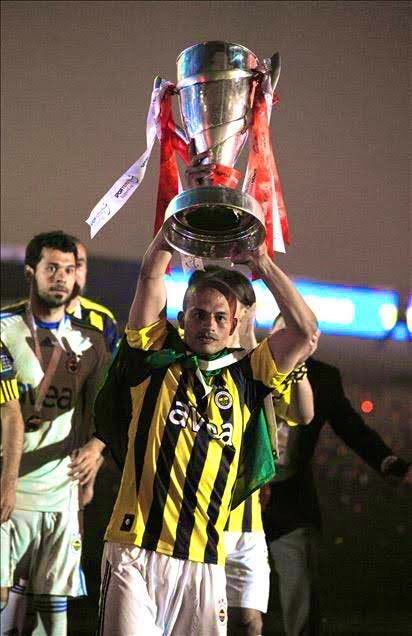 28 gol 16 asist... o sezon ligdeki çoğu takımın attığı gol sayısından daha fazla skor katkısı