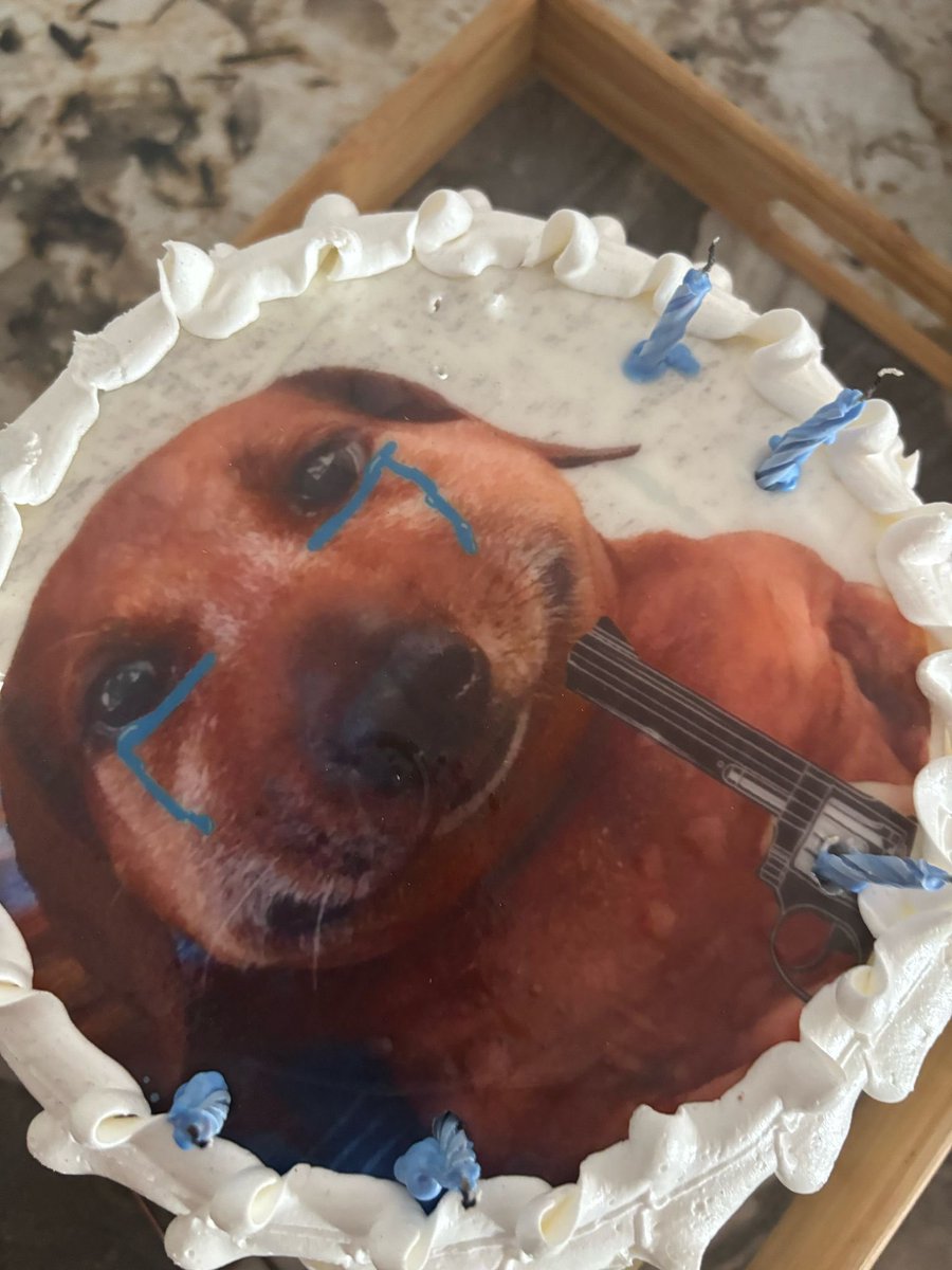 size soylemistim bu kpek benim die(pastaya kendimi bastirdim)