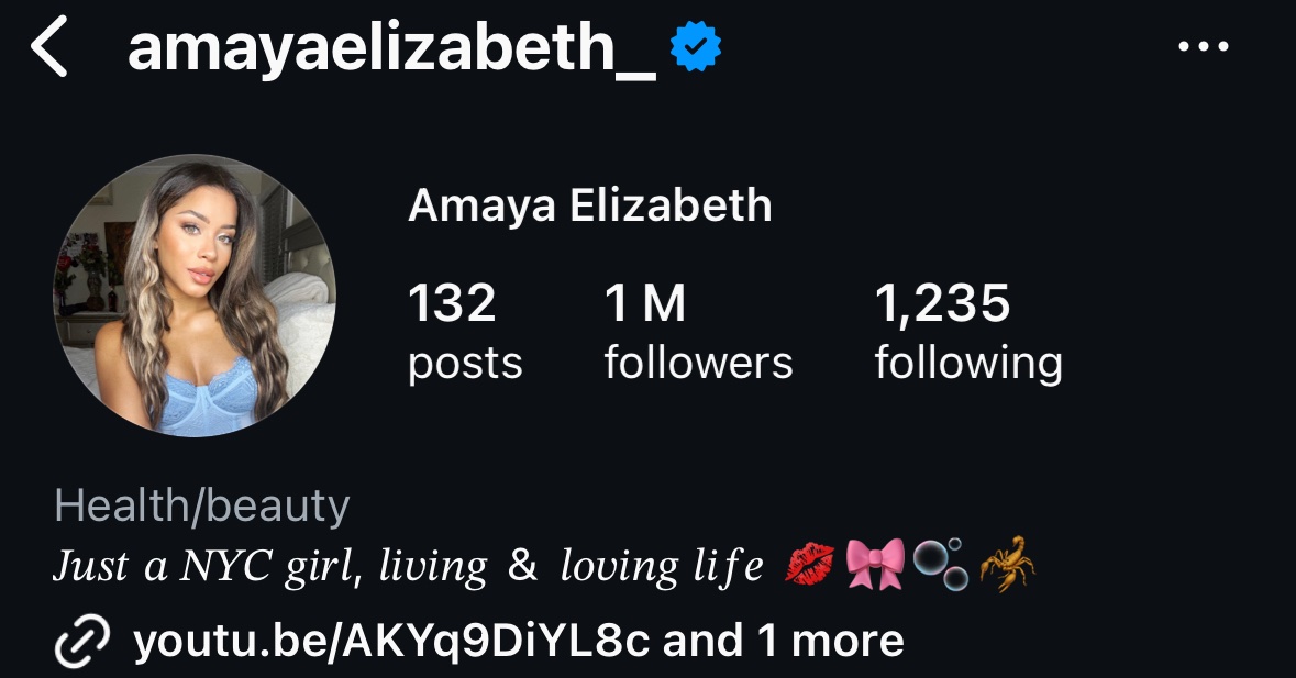 sanaravishing's tweet photo. Amaya Papaya has officially reached a MILLION followers on Instagram! Becoming the 3rd islander to reach a million this season and she did this without a handler! Sis is TAKING IT

#LoveIslandUSA https://t.co/kxuDPTLRur