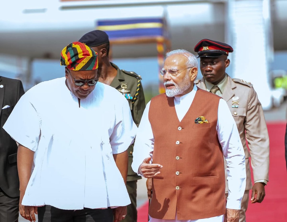 JDebrahofficial's tweet image. A warm embrace that speaks louder than words.
President John Mahama & Prime Minister Narendra Modi share a moment of genuine brotherhood and mutual respect.
Ghana and India - united in friendship, shared values, & a vision for a better future.
#StrongerTogether #GhanaIndia