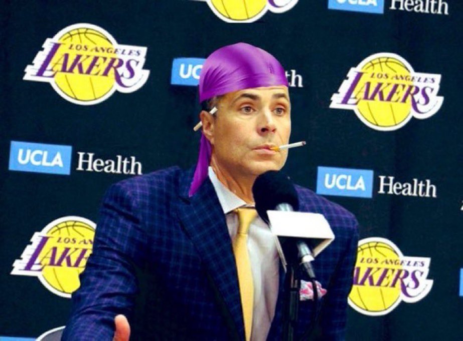 LakersLead's tweet photo. 2 year $16m #inrobwetrust https://t.co/AVYrZrLyy5