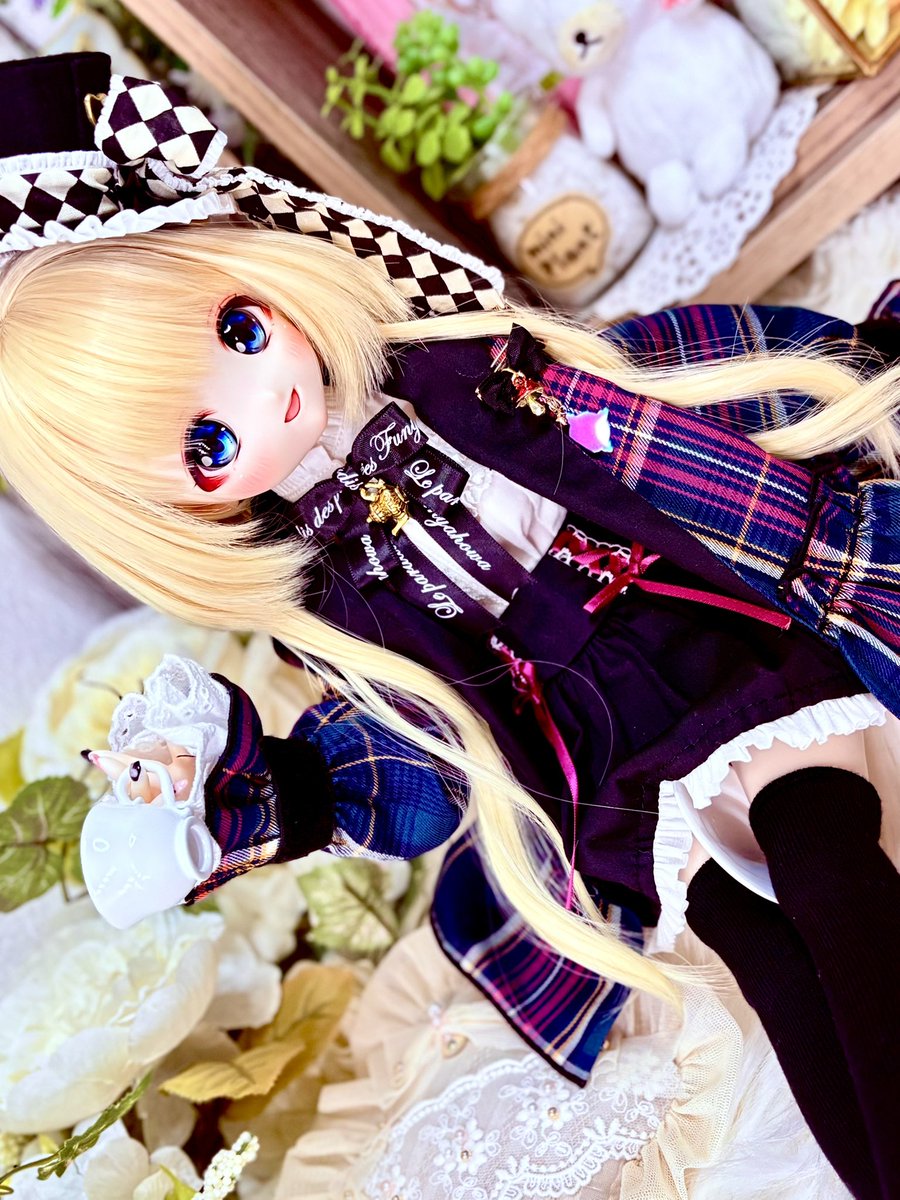 お茶会、しーましょっ♬.*ﾟ🫖🫧🍪

#メテオっ子 #ふにゃほわ服