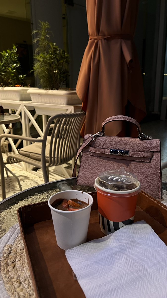 قهَوه تسّر البال 🤎🤎🤎
