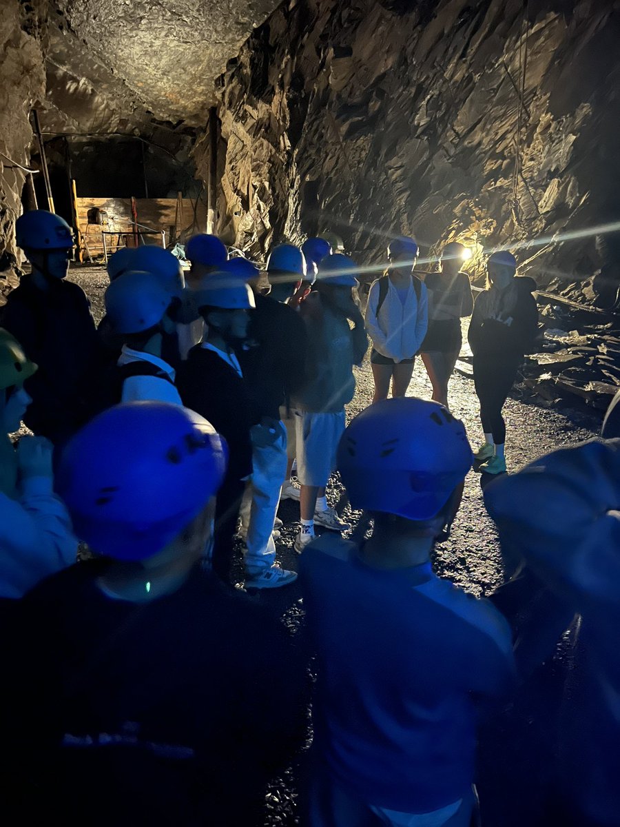 gordanoschooltr's tweet image. North Wales then went 500m underground for a deep mine tour of the slate mines. #justkeepdigging #heighho #TîmCymru