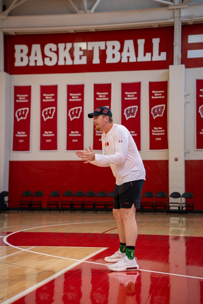 BadgerWBB's tweet image. The crew behind the W. 

#OnWisconsin