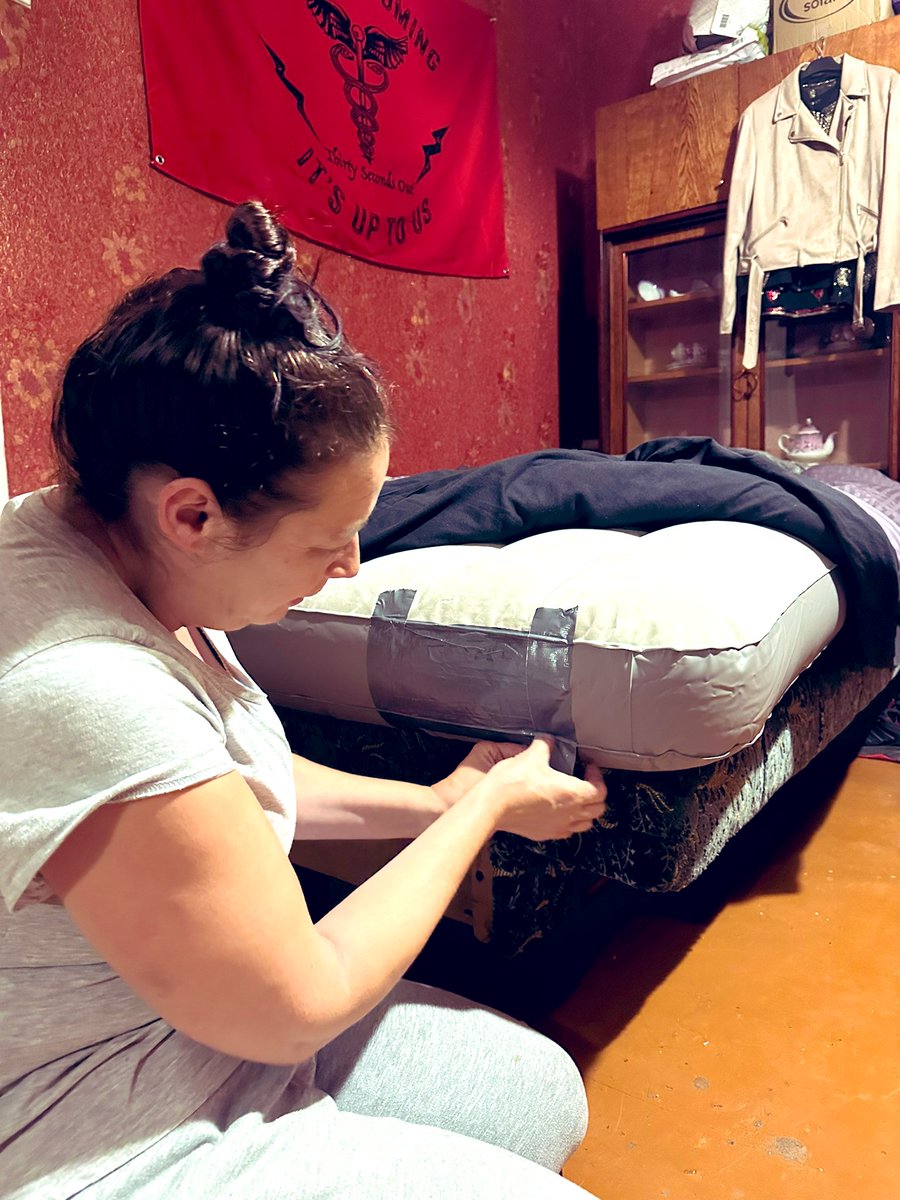 AprilHuggett's tweet photo. Life in #Donetsk Oblast with @trajaykay and @Ryn192319. 

From fixing Tracy’s luxurious bed with duct tape from my IFAK to having shaheeds hitting near by. 

This is war. 

Trying to keep some normalcy when the enemy is trying to kill regular people in their sleep. I pray they didn’t succeed. 

#RussiaIsATerroristState