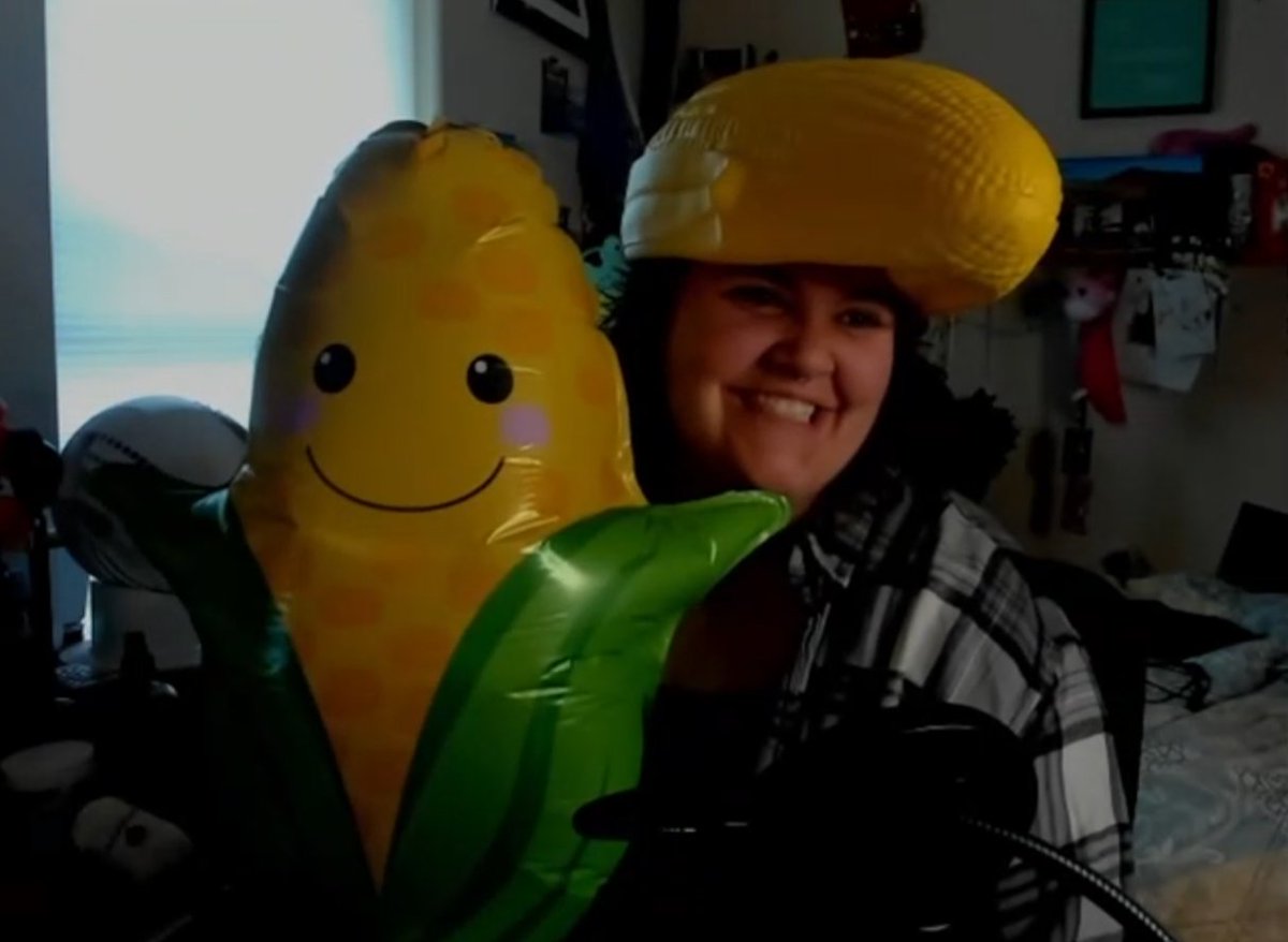 Big fan of corn btw. 
(From last night's kick stream)