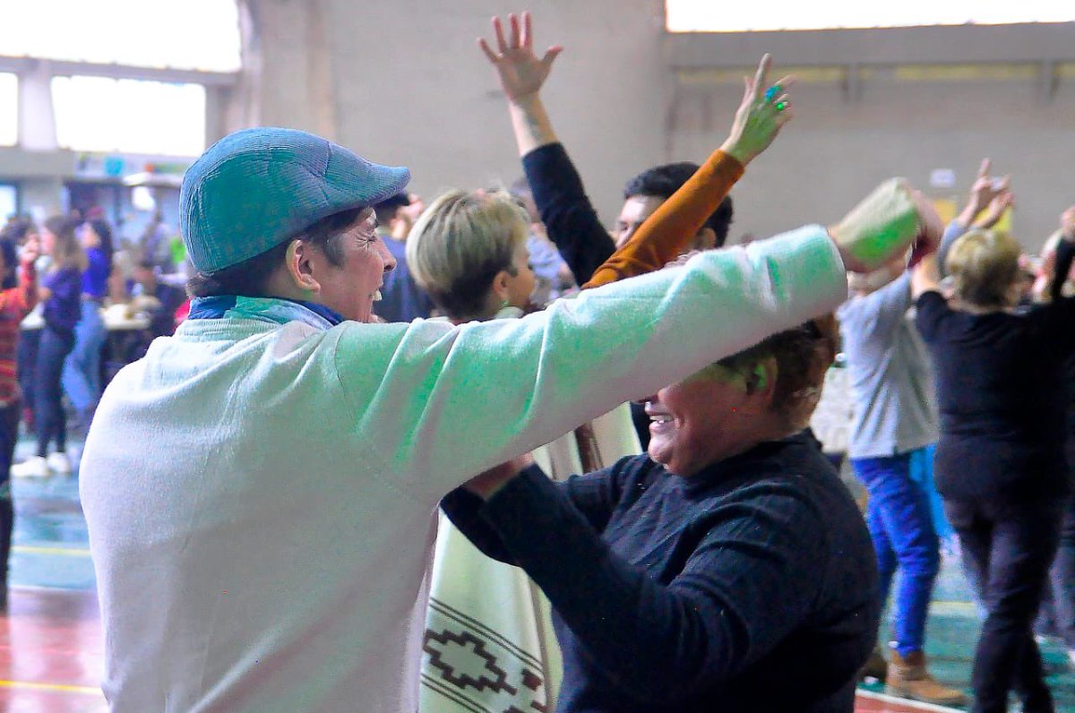 MarioRivarolaOK's tweet image. 🎉 ¡GRACIAS, EMBALSE! 💚

Entre la Peña del Hospital y la venta de números, logramos recaudar $𝟏𝟗.𝟑𝟕𝟗.𝟕𝟔𝟗,𝟗𝟎 🙌

Un monto que será destinado a la construcción de una parte del techo del nuevo hospital.

Este logro es de todos 🫶🏼