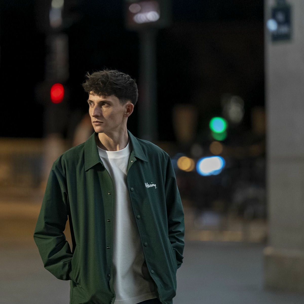 "Danser dans Paris" du talentueux Victorien est désormais disponible sur toutes les plateformes 🩶