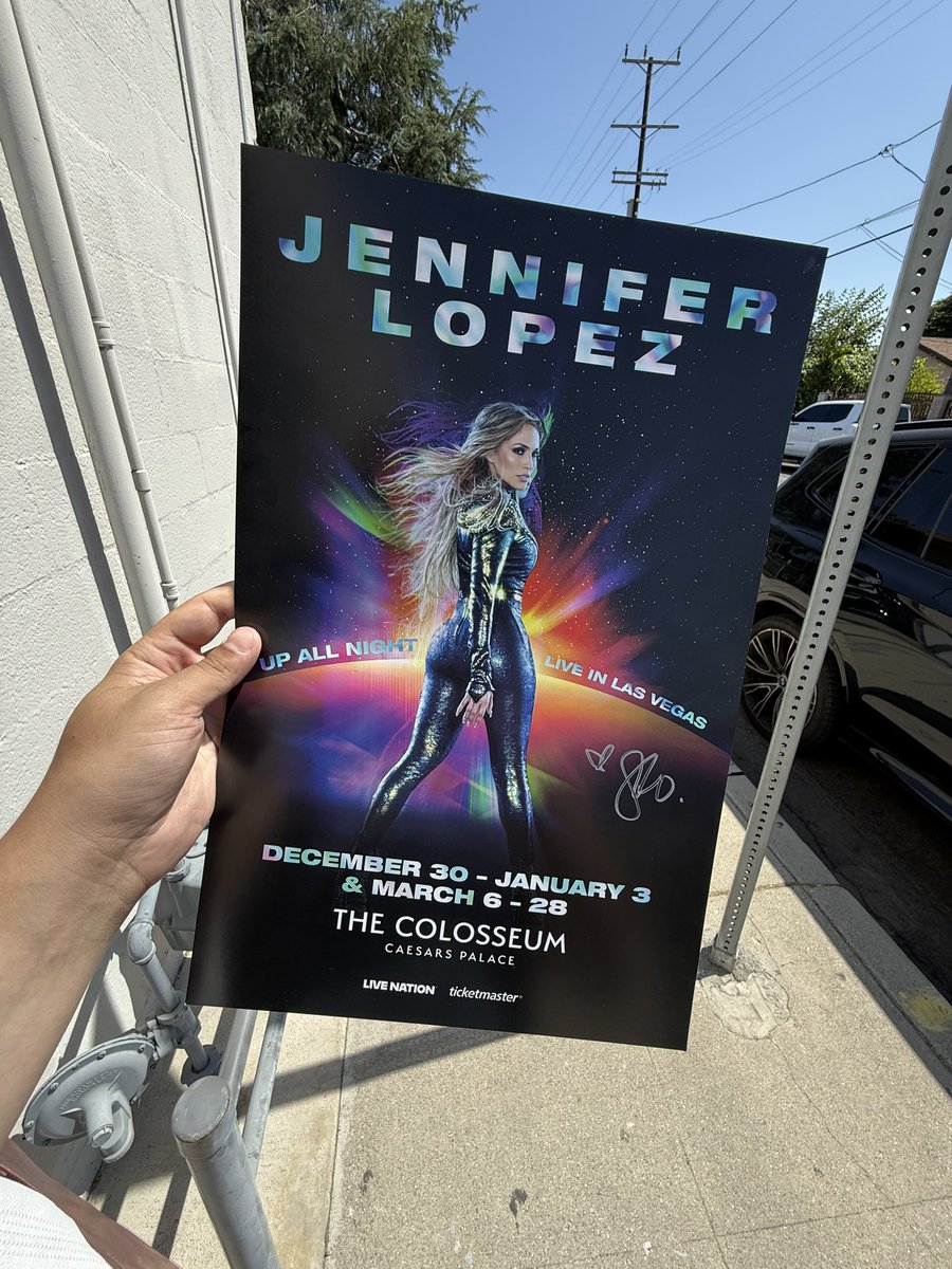 Thank you @jlo for inviting me to your private listening session today in Los Angeles!!! I love all the new songs: Up All Night, Regular, Free, Save Me Tonight, Wreckage of You, and Birthday! I can’t wait for all the JLover fans to hear all these new songs live when you perform