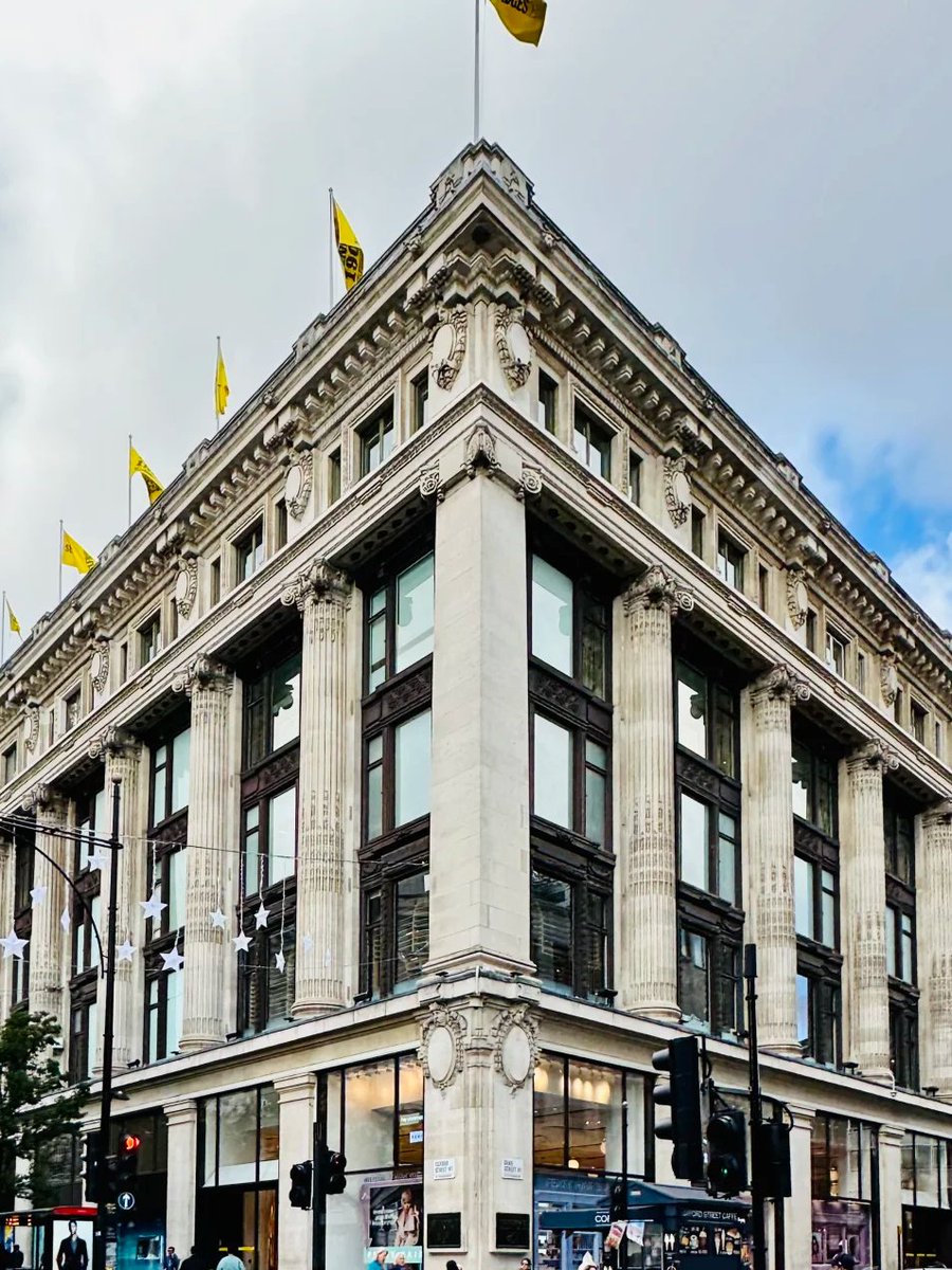 Lisa8945's tweet image. A century of luxury | Selfridges, a department store hidden in an ancient building