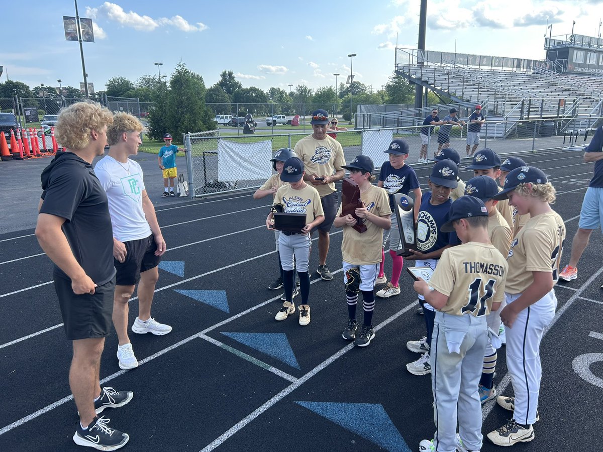 Coach Bauer tweet media