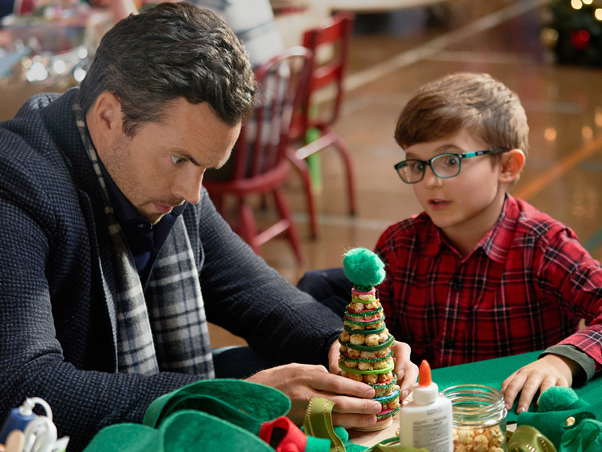 Awww! Theo #SebastianBillingsleyRodriguez won’t let Josh #IanHarding walk home alone at night! #Holidazed #ChristmasInJuly