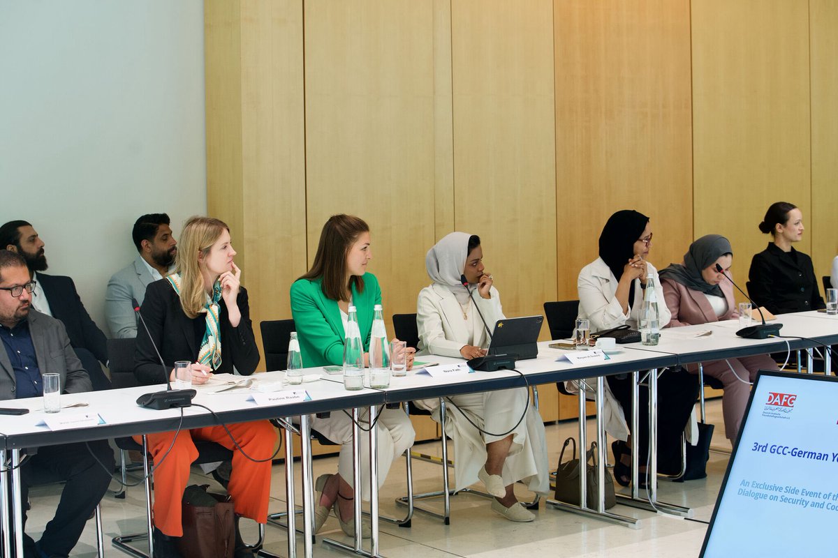 The GCC-German Young Leaders Forum took place on the sidelines of the conference in partnership with <a href="/TheDiwanInfo/">The Diwan</a>, bringing together young experts, diplomats, and researchers from 🇩🇪 &amp; the GCC to engage with decision-makers on security, economy, culture, education &amp; tech.