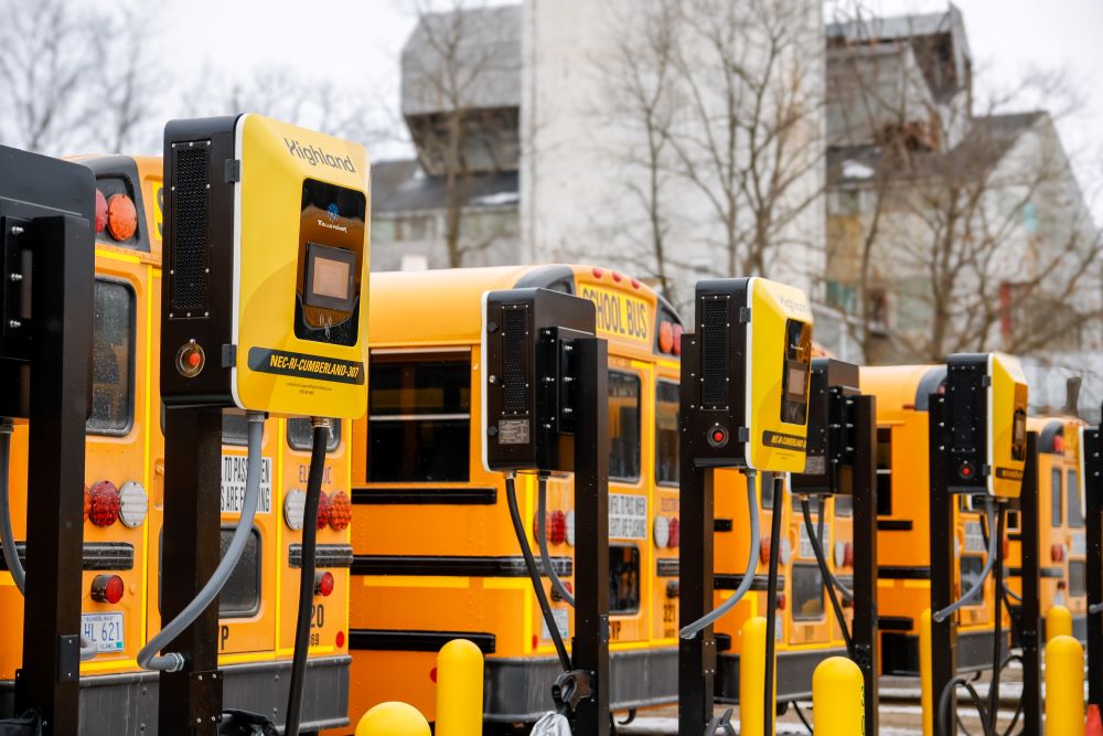 School Bus Fleet (@schoolbusfleet) on Twitter photo Blackstone Valley Prep, a Rhode Island public charter school, celebrated a milestone last month. Its electric school buses operated by <a href="/DurhamSchoolSvc/">Durham School Svcs</a> surpassed 100,000 miles traveled since hitting the roads last winter.
MORE: loom.ly/CrIzqzs Blackstone Valley Prep, a Rhode Island public charter school, celebrated a milestone last month. Its electric school buses operated by <a href="/DurhamSchoolSvc/">Durham School Svcs</a> surpassed 100,000 miles traveled since hitting the roads last winter.
MORE: loom.ly/CrIzqzs